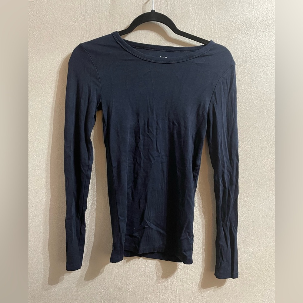Women’s Gap long sleeve shirt size XS